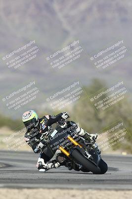 media/Jan-15-2026-Racers Edge (Thu) [[dfebeb70ab]]/2-A Group/Session 5 (Turn 5)/